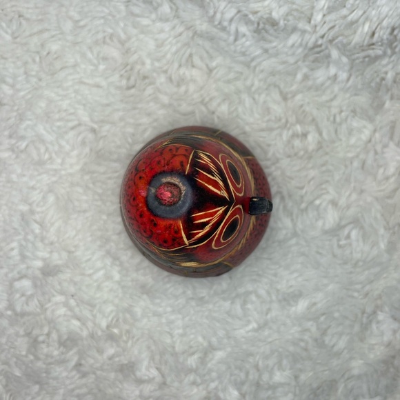 Small Peruvian Hand painted Owl Gourd - Picture 6 of 8